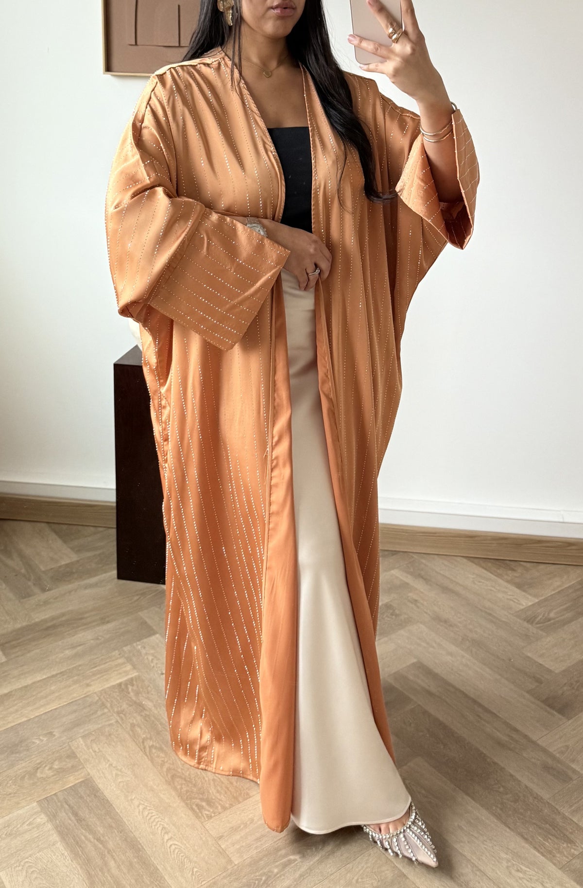 Linear Abaya