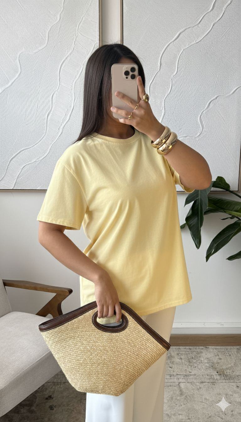 Lia T-Shirt
